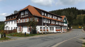 Гостиница Ostalgie Ferienheim Sorgenfrei  Зорге
